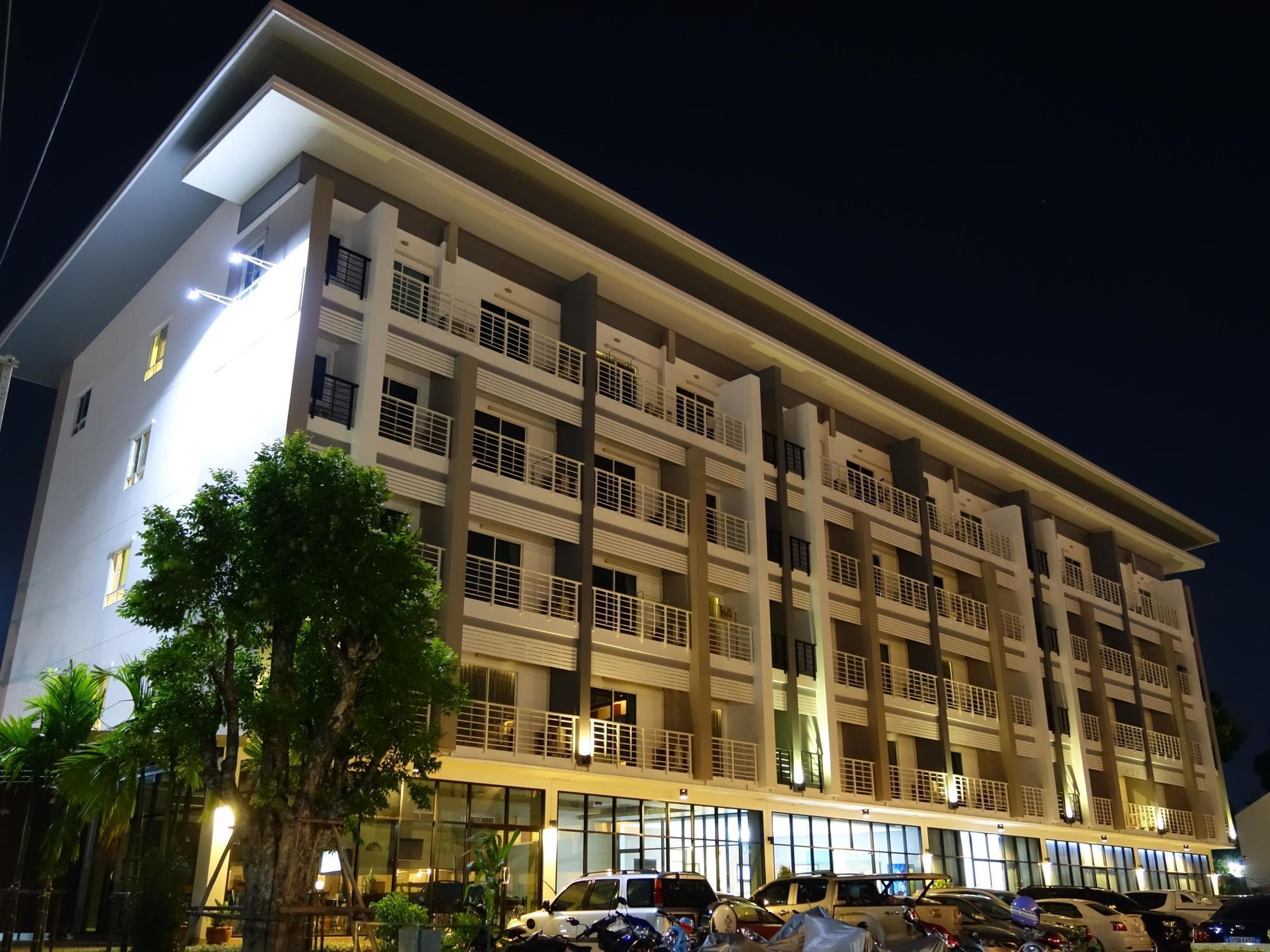 U Place Korat Nakhonratchasima Zewnętrze zdjęcie